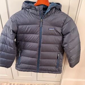 Patagonia Navy Blue Kids M Puffer Jacket